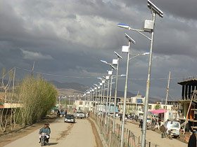 Solar Power LED Street Light for Ghor